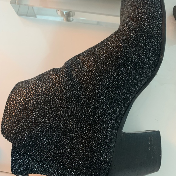 Ron White booties - Picture 3 of 6